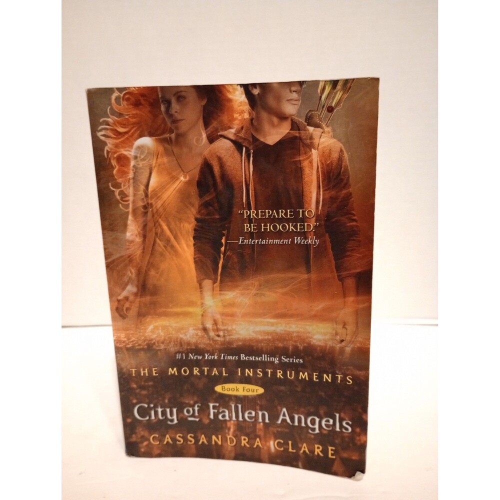 City of Fallen Angels (Mortal Instruments) - Paperback - GOOD
